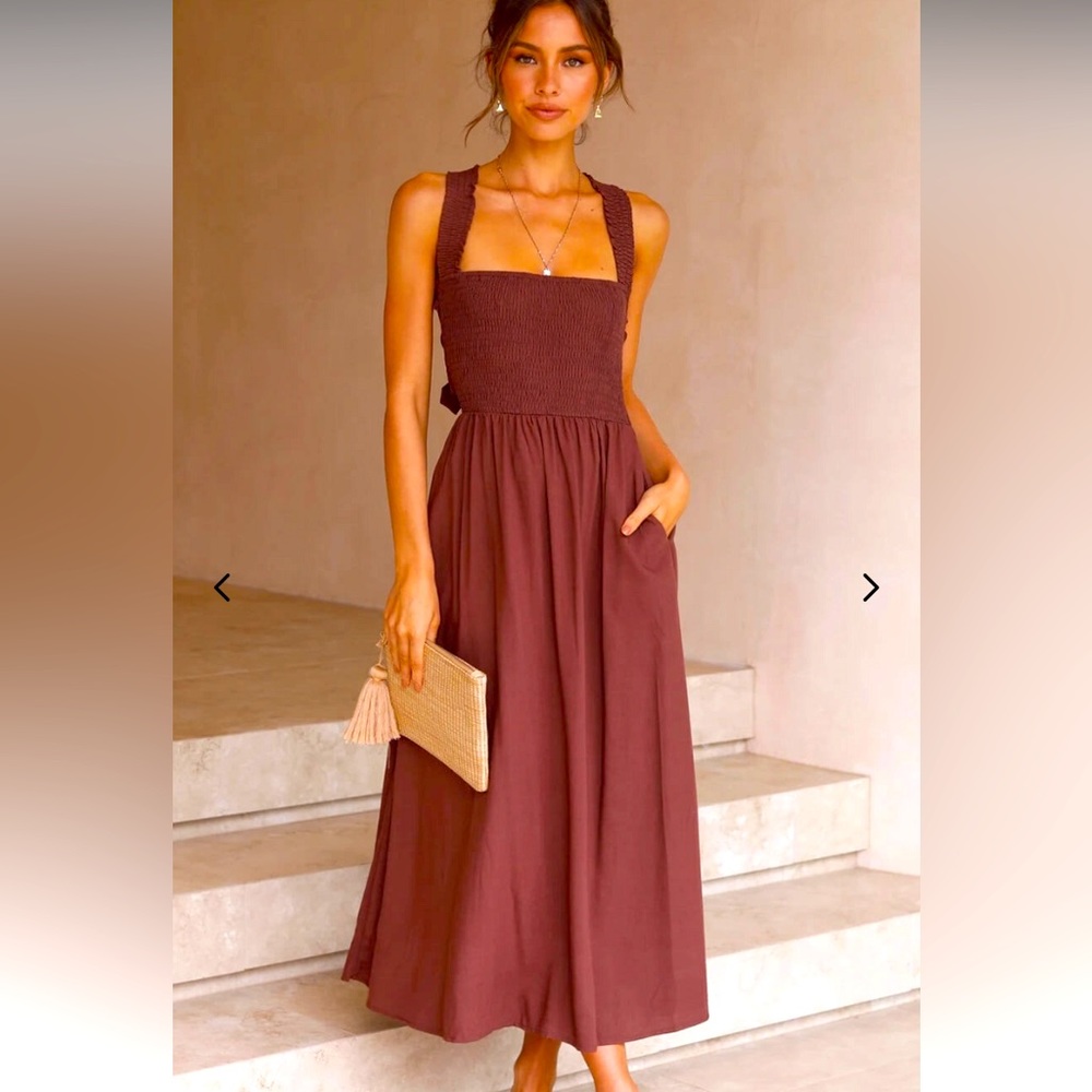 Smocked top tie back dress ( w pockets !)